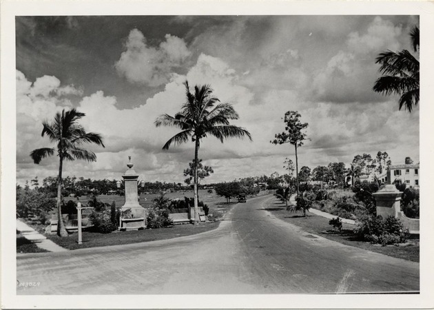 Segovia Plaza, Coral Gables, Florida - Recto