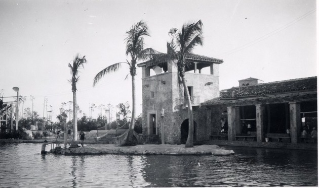 Venetian Pool. Coral Gables, Florida - Recto
