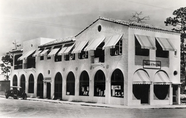 Pollock and Berg Inc. building. Business District, Coral Gables, Florida - recto