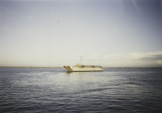 Cuban refugees leaving Guantanamo 6