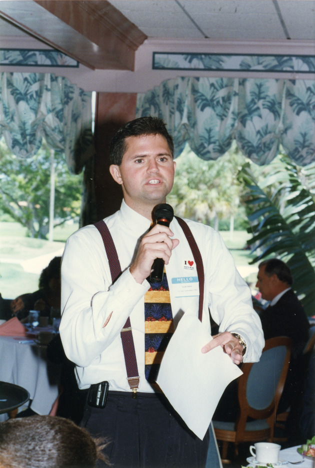 Councilman Scott Galvin speaks at a Chamber of Commerce event