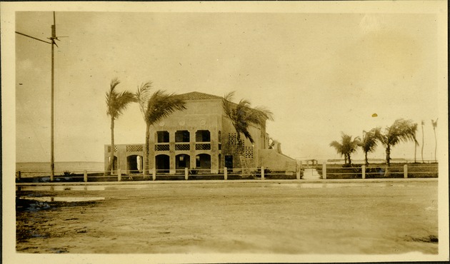 Royal Palm Boat Club