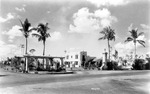 [11/2/1926] Granada Plaza Entrance
