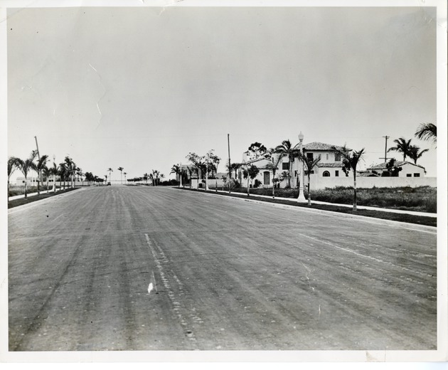 Shoreland Blvd. looking eastward toward Biscayne Bay, circa 1930 - 