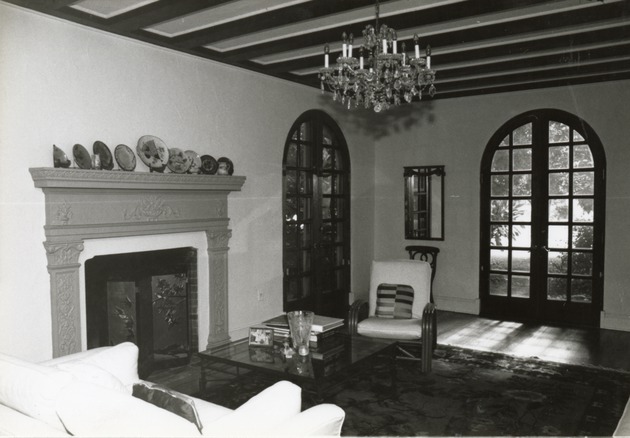 Historic Home - 10108 NE 1 Ave. - Interior View of Living Room