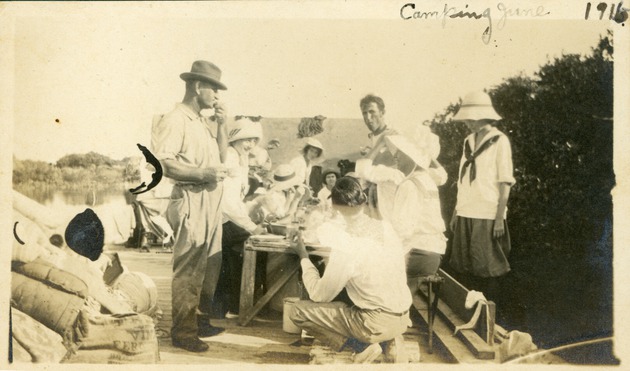 Camping meal, 1916