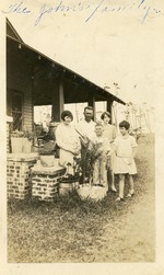 [1920/1929] Eva and Joe Johns and children