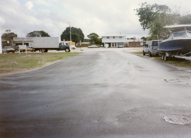 View of NE 45th Street and 3rd Avenue looking south