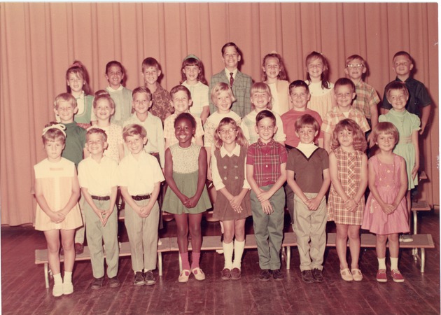 Color class photo Oakland Park Elementary School