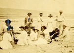 [1913/1917] Harper family on the beach, c. 1915