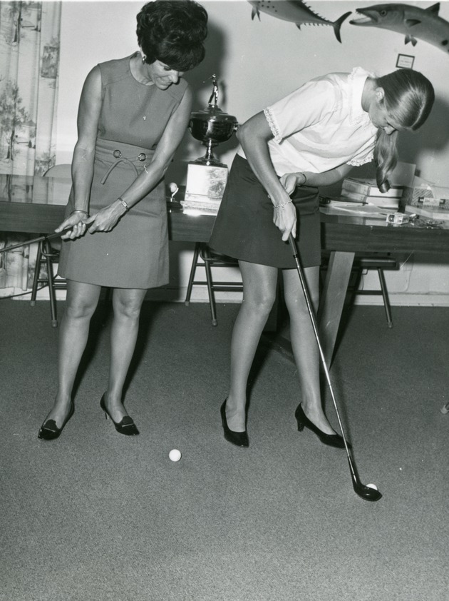 Putting women, c. 1965