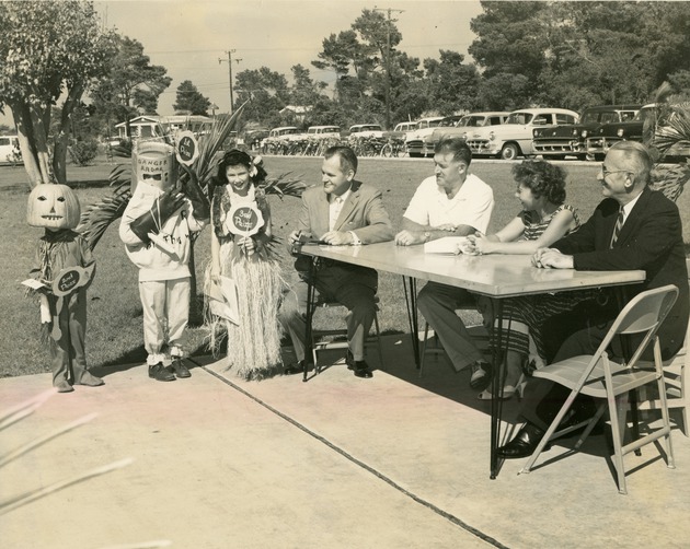 Halloween judging, 1957