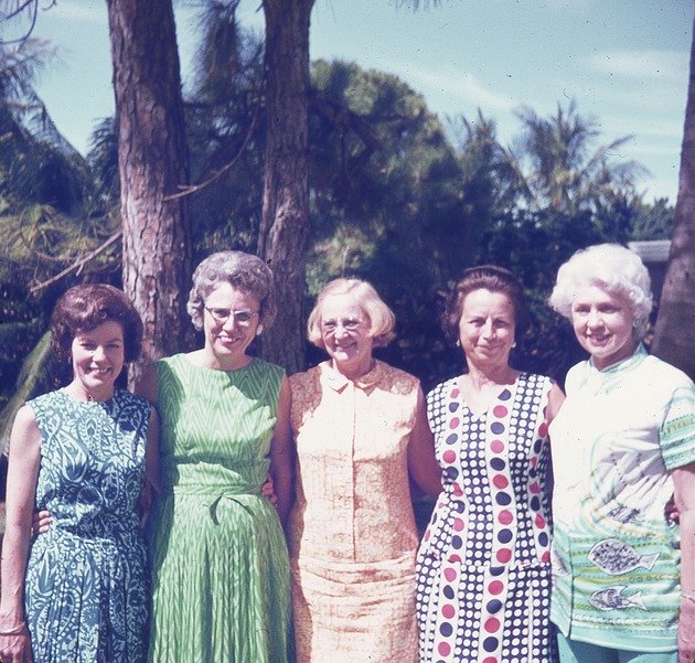 Five Lantana women, c. 1975