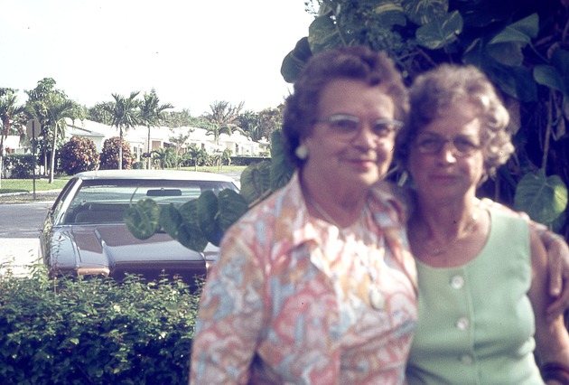 Hagg Sisters, 1975