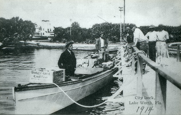 Men at the docks, 1914