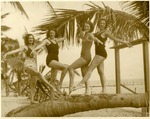 [1925] Girls on the Beach