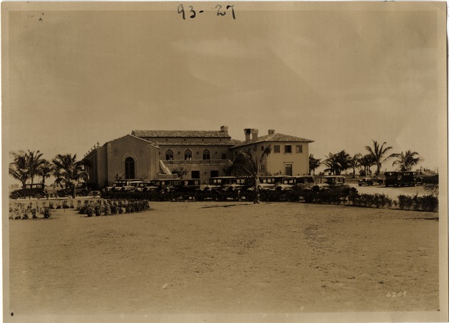 La Gorce Country Club Clubhouse and Parking Lot