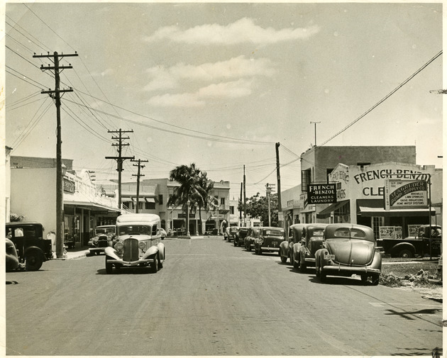 Main Highway in Coconut Grove