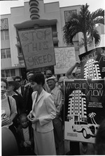 [1981-01-25] Art Deco Protest at New Yorker Hotel