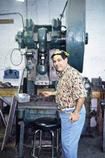 [2000] Toolmaker in Juan Gonzalez's shop