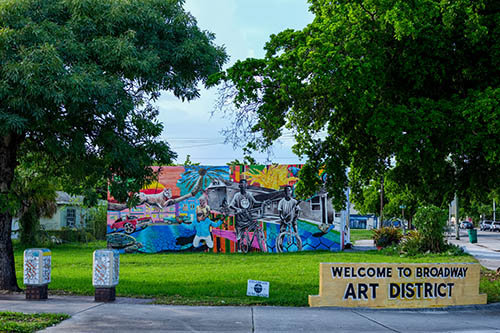 Broadway Art District Mural