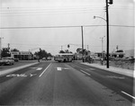 [1963] Coach city bus broke-down near 125th Street and 7th Avenue