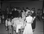[1951] Praying grace before meal