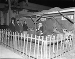 [1957-12-06] North Miami official authorities visit City Christmas scene