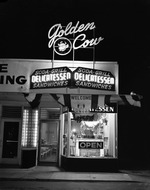 [1954-08-11] Golden Cow Restaurant in North Miami
