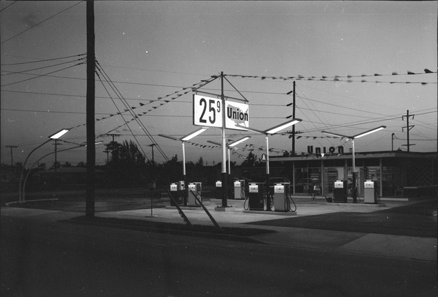 Union Oil Gas Station, 136th Street and NW 7th Ave