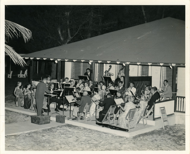 North Miami Community Orchestra outdoor concert