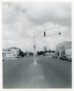 [1956-07-30] Truck route sign on 125 St. and W. Dixie going south