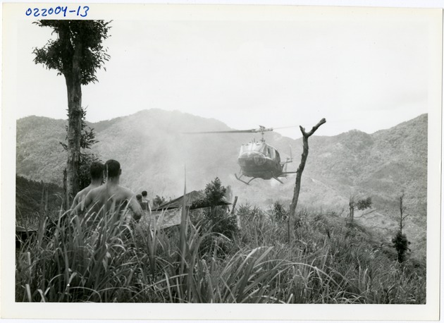 1st platoon stands by for set-down - 