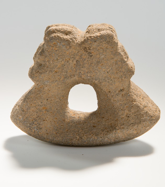 Huetar culture Mano grinding stone. - New Page