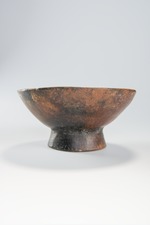 Pedestal bowl