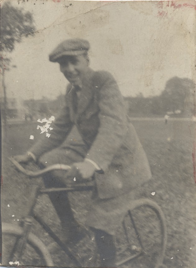 Abril Lamarque on a bicycle - Recto