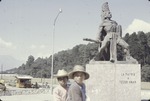 [1978-11] Tecun Uman statue