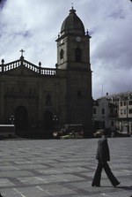 [1977-07] Plaza de Bolivar 2