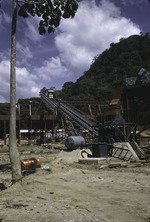 Rock crushing facility, Ferrocarril del Atlántico 2