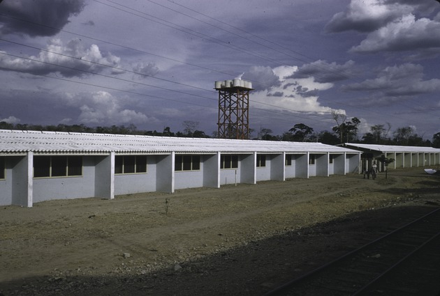 Workers houses Algarrobo Rail Center