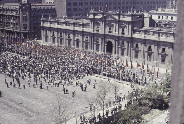 Pro-Allende demonstration La Moneda, Santiago, Chile