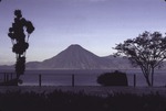 [1976-11] Lake Atitlán 2