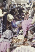 [1976-11] San Franciso El Alto market 22