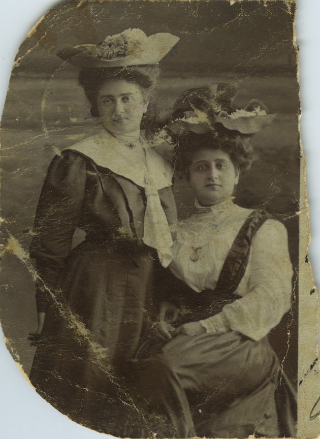 Postcard with photograph of Mana-Zucca and Beatrice - 