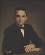 [1966-03-11] Jose Mariscal autographed photograph