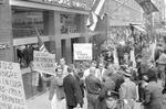 [1960-06-11] Picketing the Cuban consulate 33