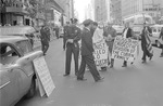 [1960-06-11] Picketing the Cuban consulate 47