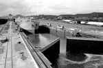 [1959-11] Sigborg going through the Panama Canal locks 2