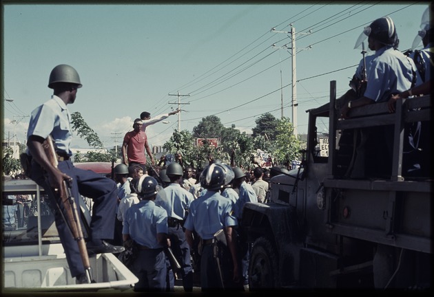 Police and demonstrators in the street during the 1990 Haitian general election