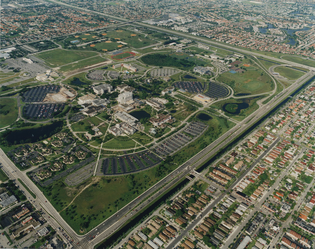 University Park Campus Aerial 1997